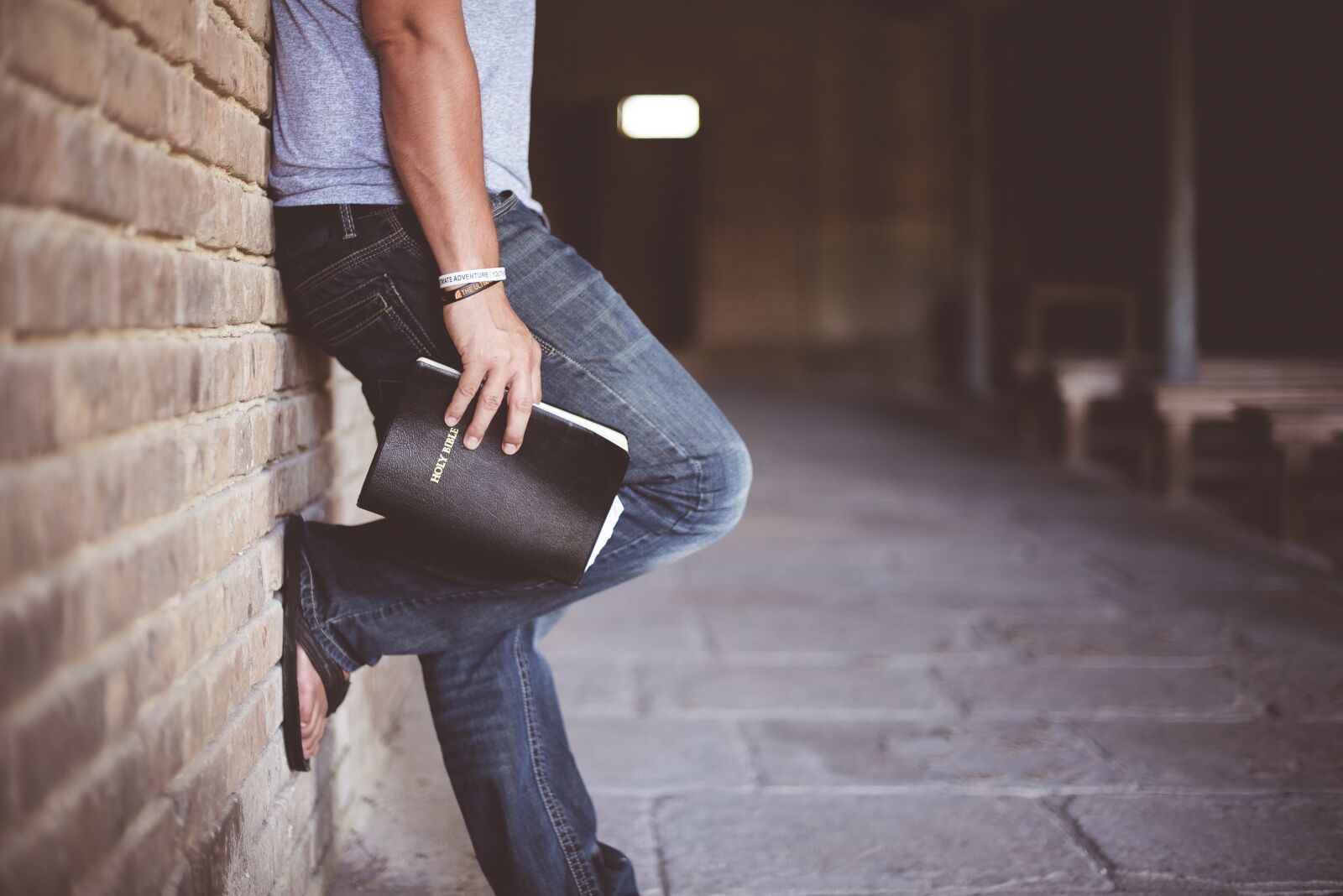 Nikon D750 sample photo. Adult, alone, bible photography