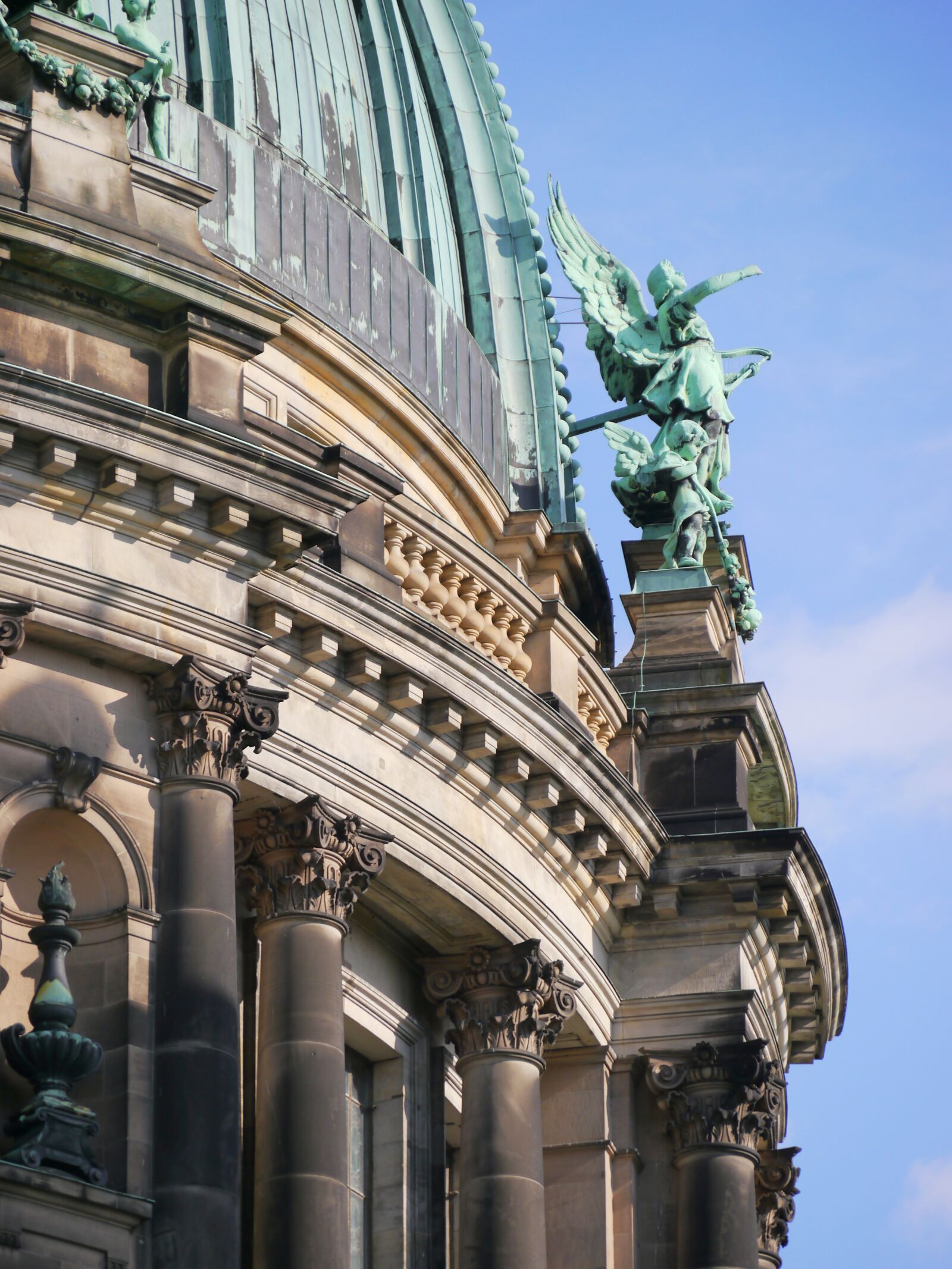 Panasonic Lumix DMC-G5 sample photo. Berlin, dom, monument photography
