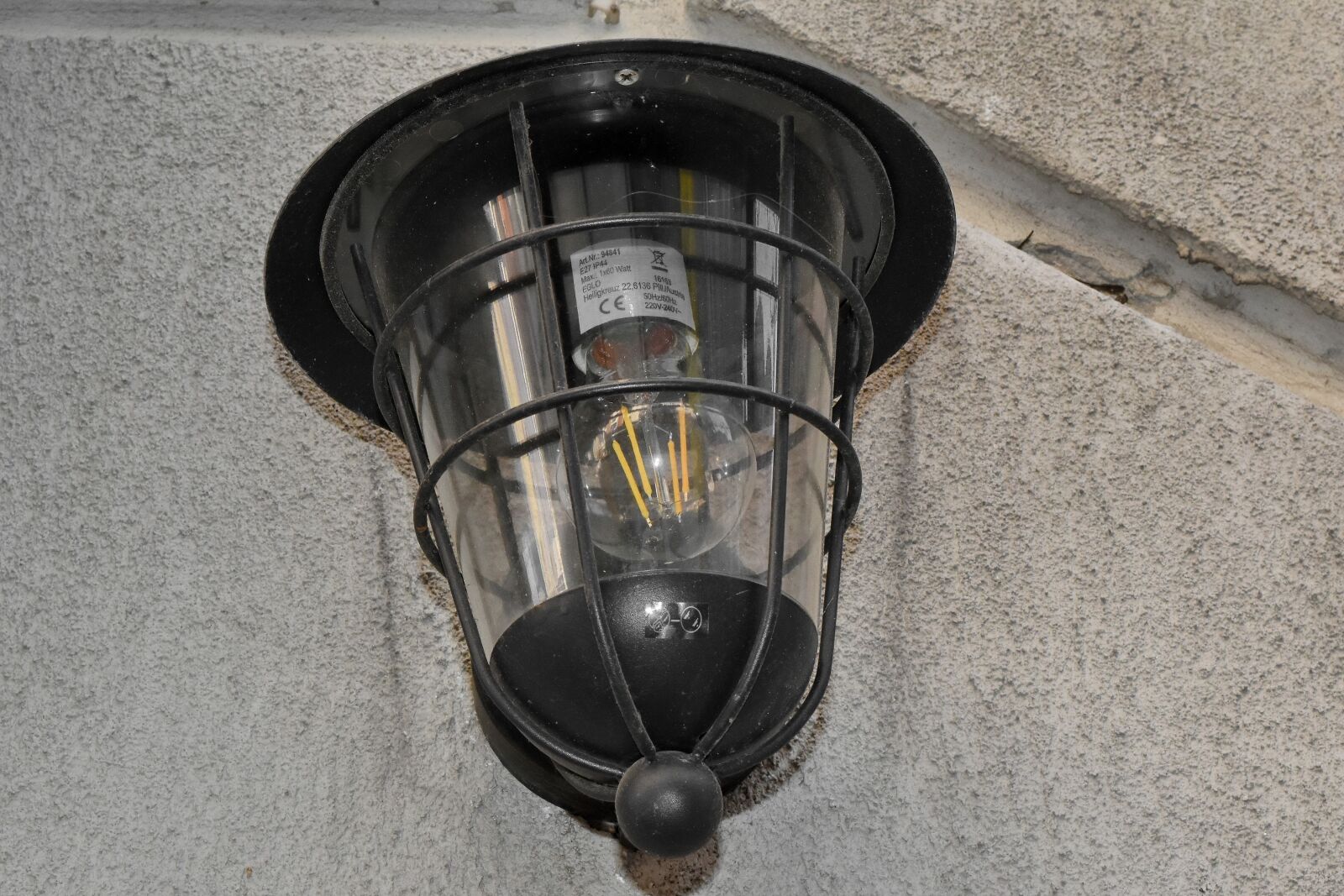 Nikon D5500 sample photo. Light bulb, device, lamp photography