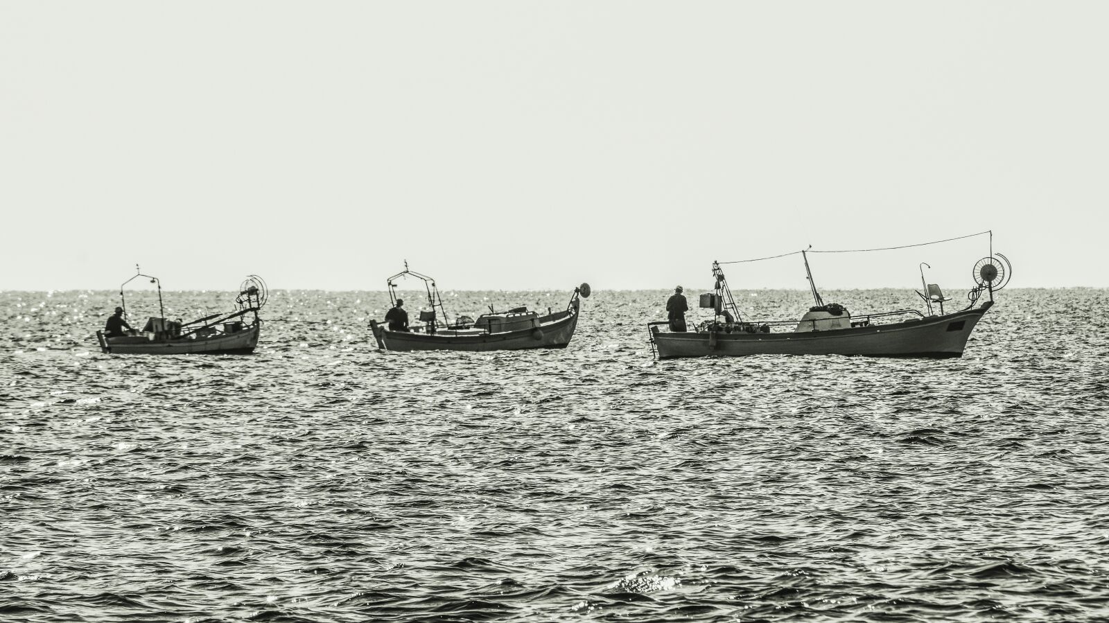 Nikon D3300 sample photo. Fishing boats, sea, fishermen photography