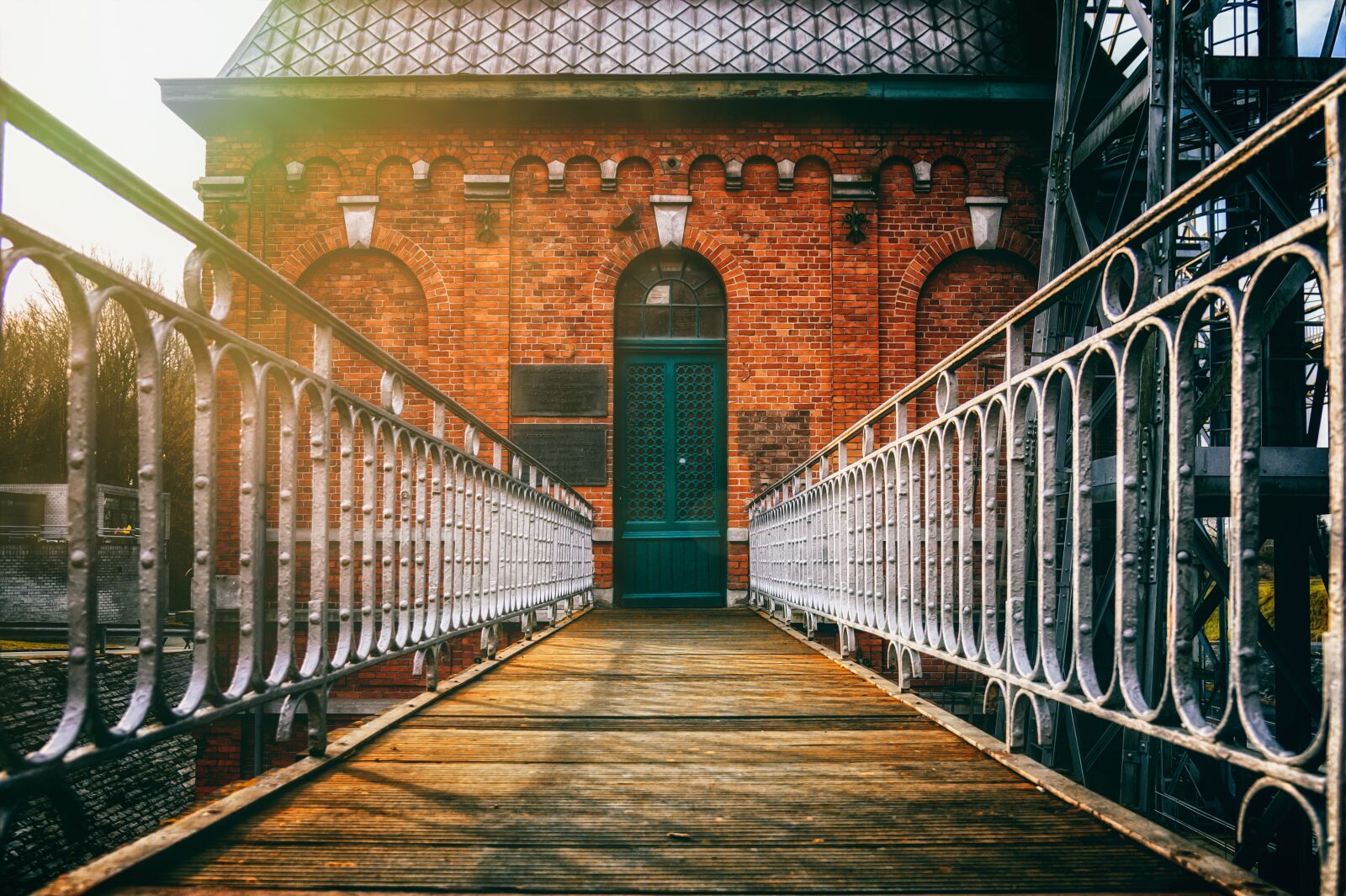 Nikon Z6 sample photo. Bridge, away, transition photography