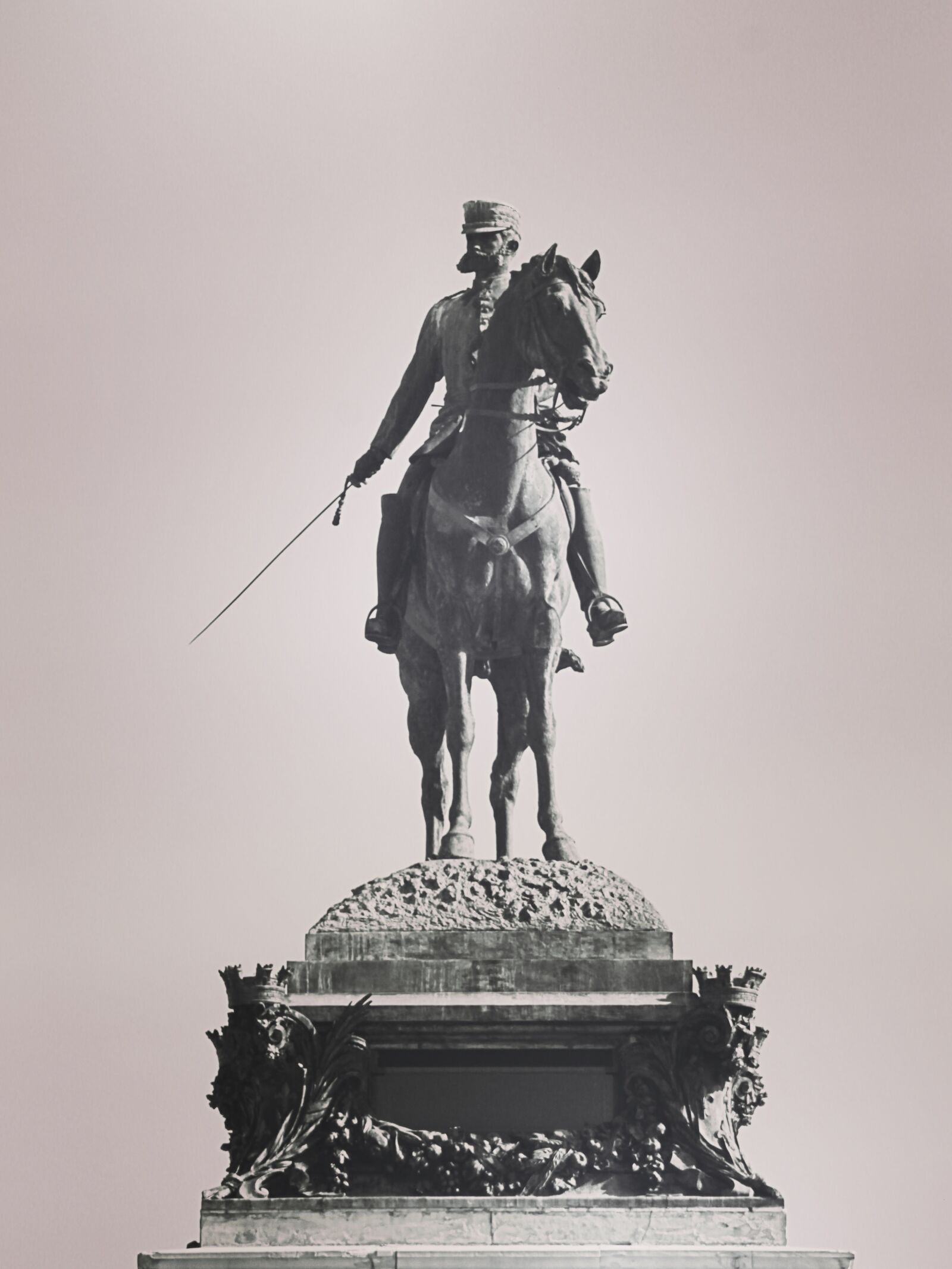 Canon EF 75-300mm f/4-5.6 sample photo. Alfonso xii, parque del photography