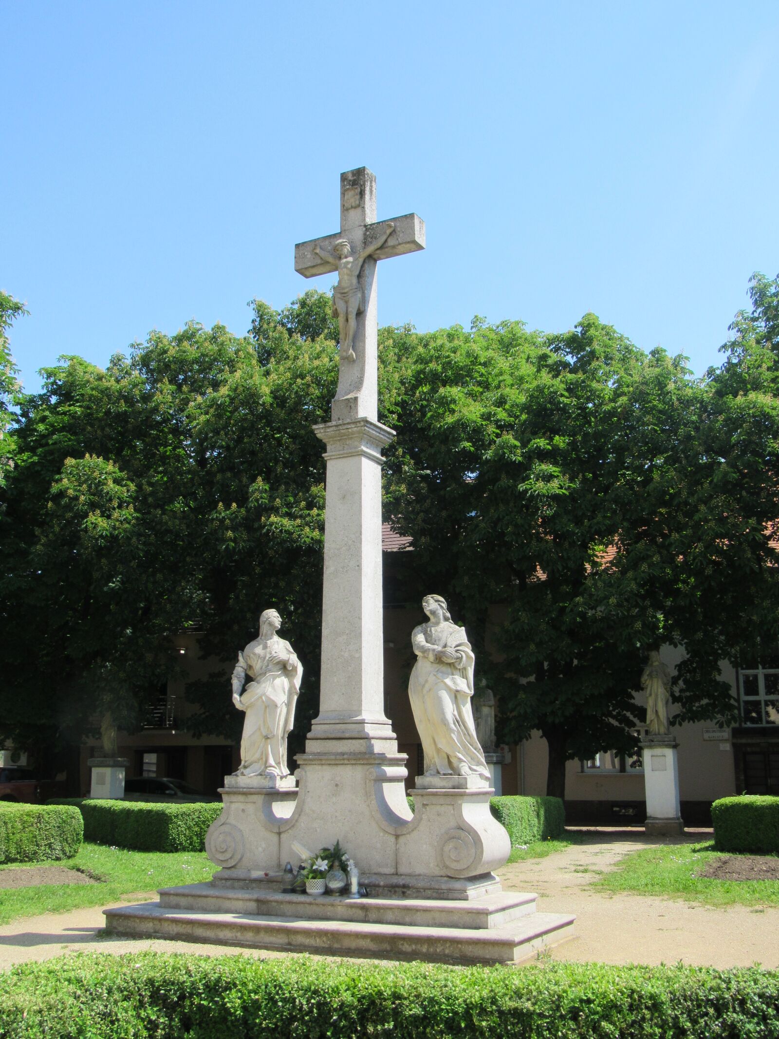 Canon PowerShot SX530 HS sample photo. Nitrify, slovakia, monument photography