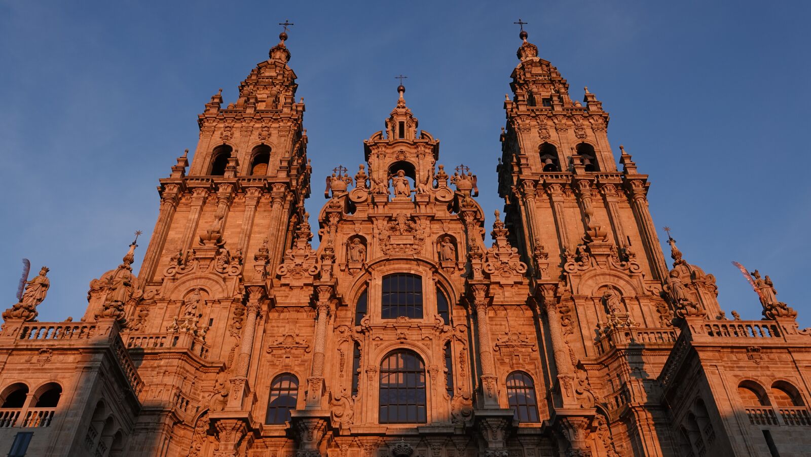 Sony Cyber-shot DSC-RX10 IV sample photo. Santiago, spain, galicia photography