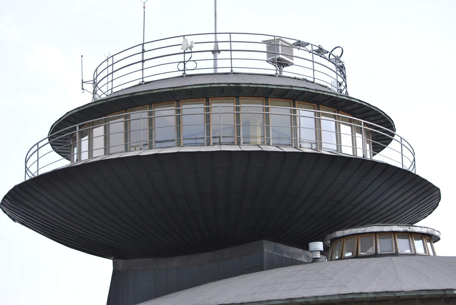 Nikon D3000 sample photo. White, the observatory, mountains photography