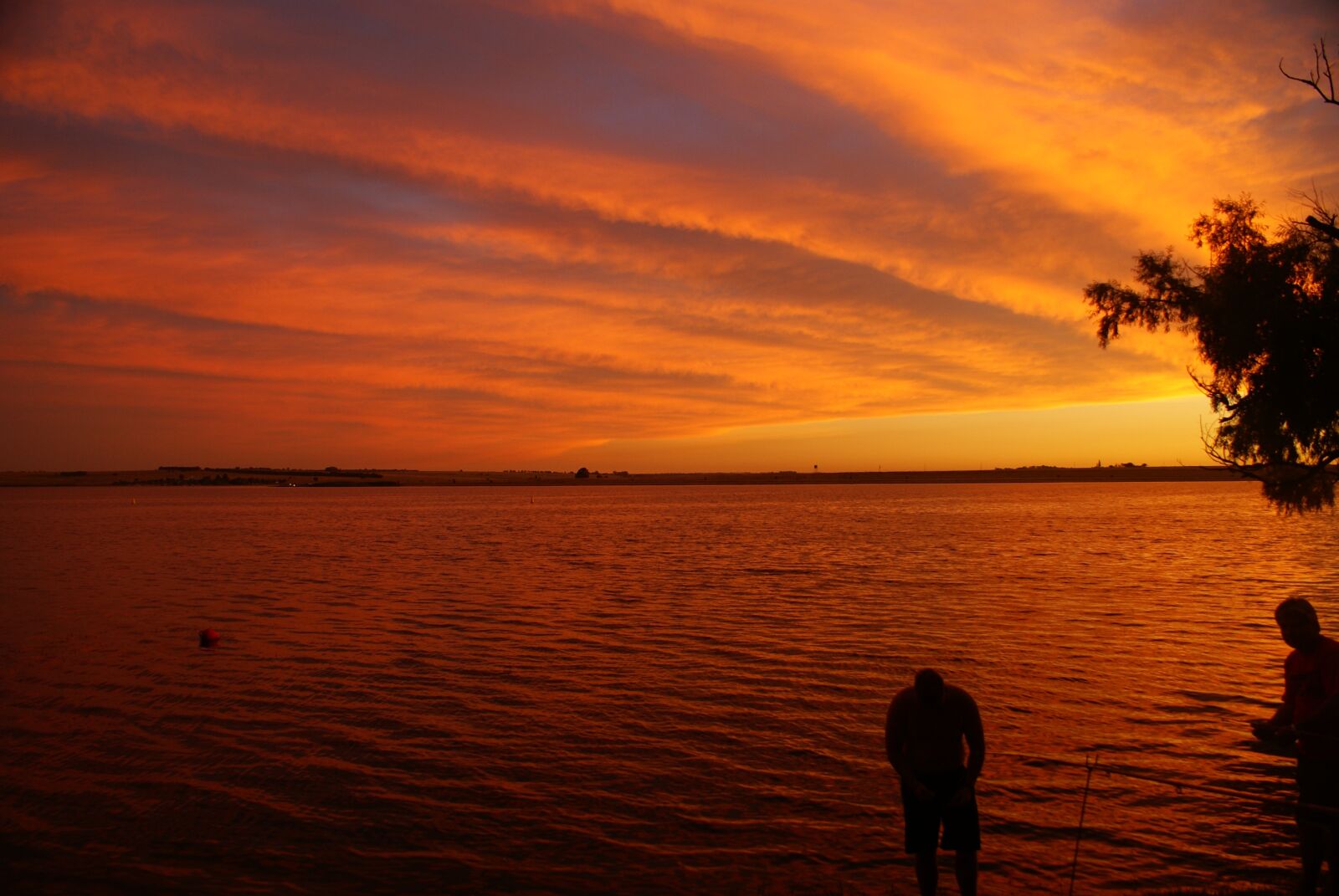 Sony Alpha DSLR-A100 sample photo. Sunset, fishing, dusk photography
