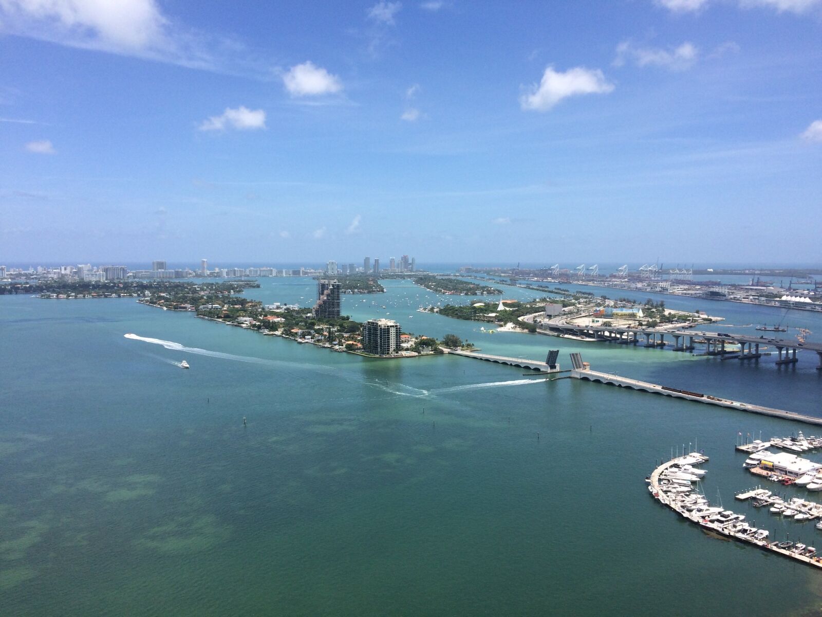 Apple iPhone 5s sample photo. Landscape, miami, shore photography