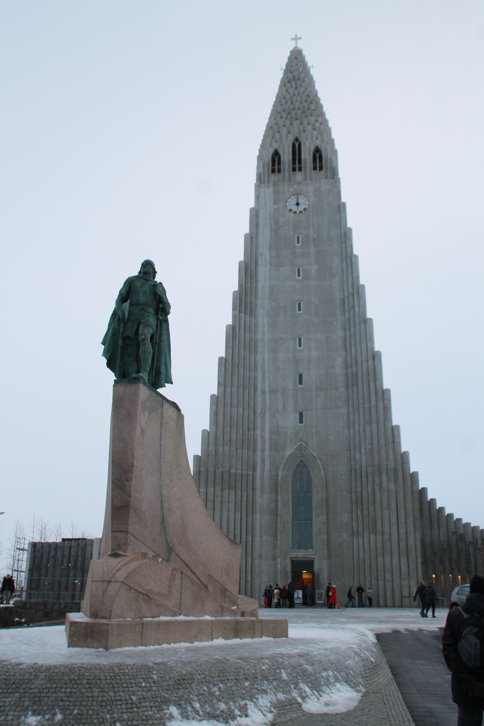 Canon EOS 1100D (EOS Rebel T3 / EOS Kiss X50) sample photo. Reykjavik, church, iceland photography