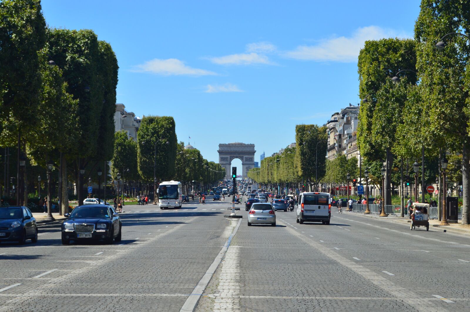 Nikon D3200 sample photo. Arc dear triomphe, paris photography