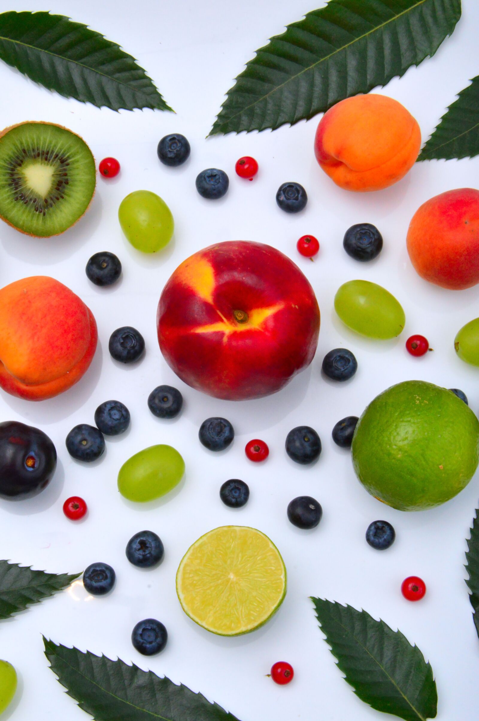 Nikon D3200 sample photo. Color, fruits, peach photography