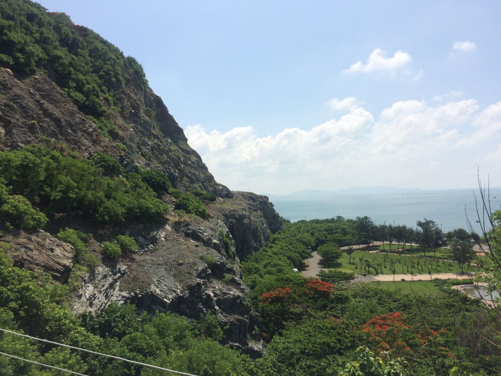 iPhone 5s back camera 4.15mm f/2.2 sample photo. Travel, vung tau, vietnam photography