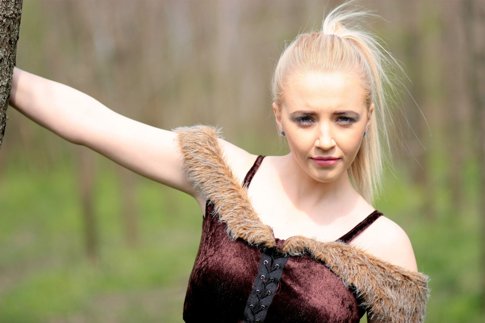 Canon EOS 450D (EOS Rebel XSi / EOS Kiss X2) sample photo. Girl, warrior, blonde photography
