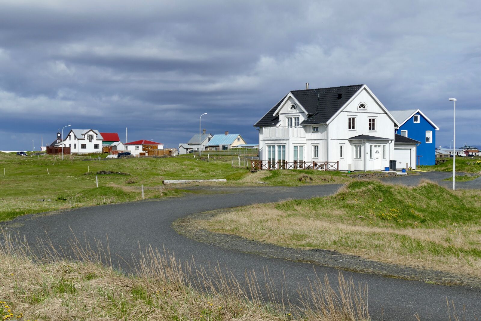 Panasonic Lumix DMC-FZ1000 sample photo. Dark sky, iceland, icelandic photography