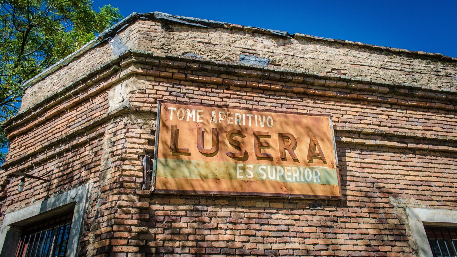 Nikon D5100 sample photo. Bricks, old, brick photography
