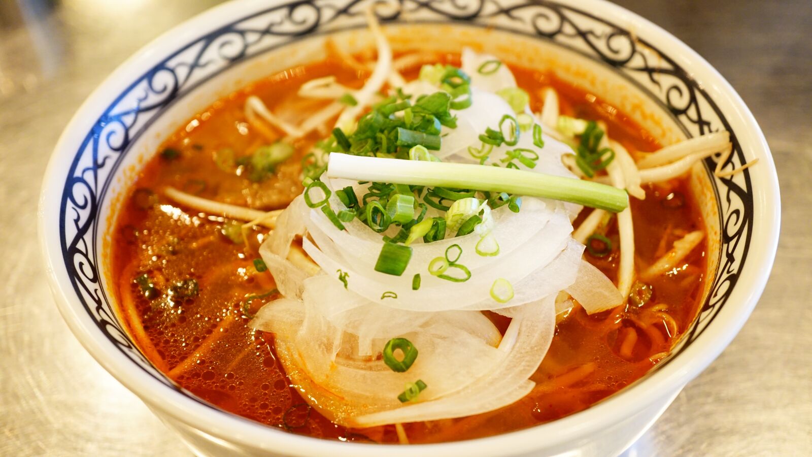 Sony E 30mm F3.5 Macro sample photo. Vietnam, spicy rice noodles photography