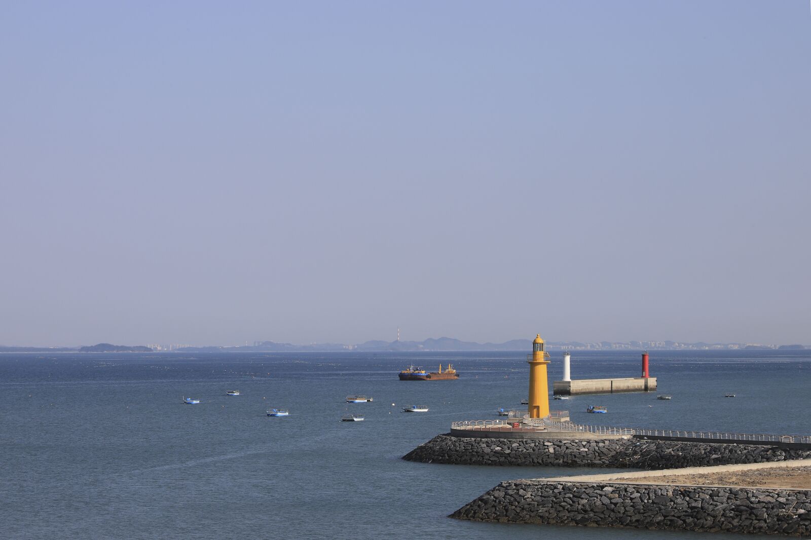 Canon EOS 6D Mark II sample photo. Sea, lighthouse, coast photography