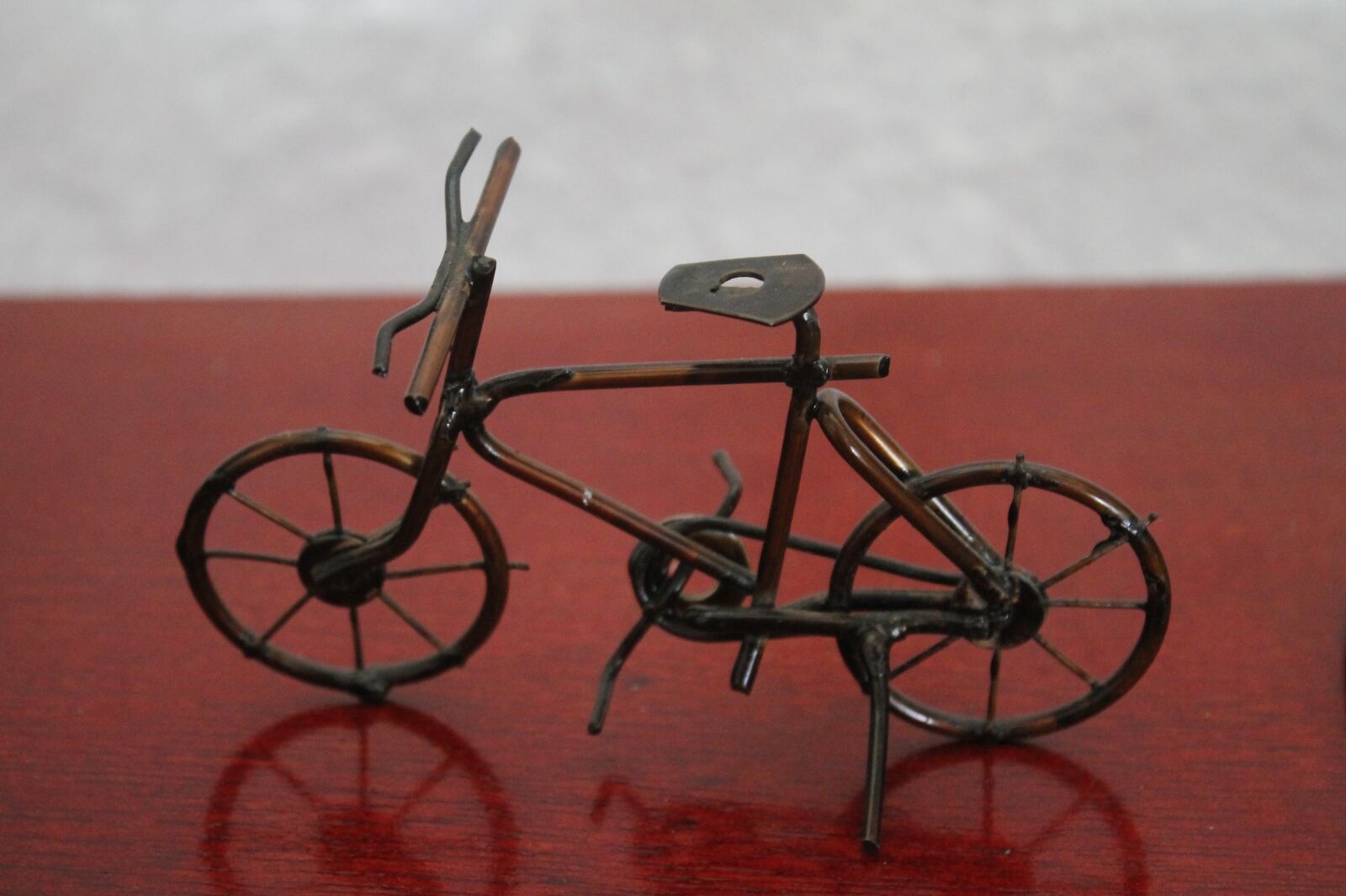 Canon EOS 1100D (EOS Rebel T3 / EOS Kiss X50) sample photo. Bicycle, sculpture, chalma photography