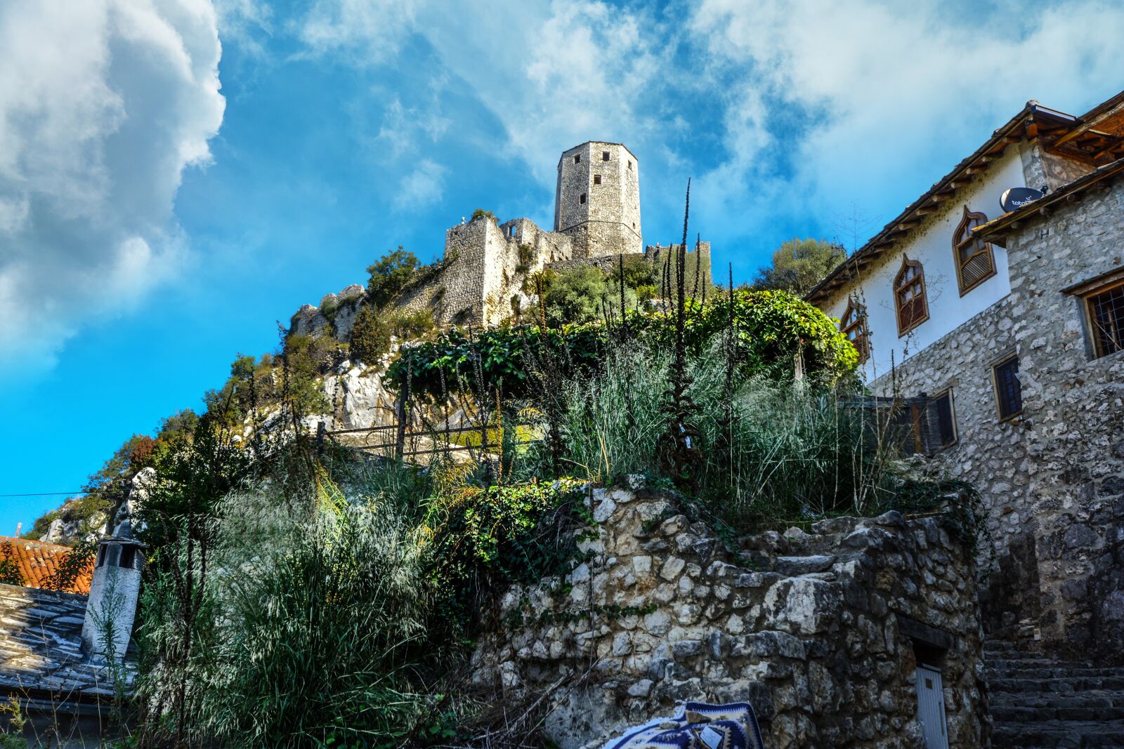 Nikon D5200 sample photo. Architecture, old, travel photography