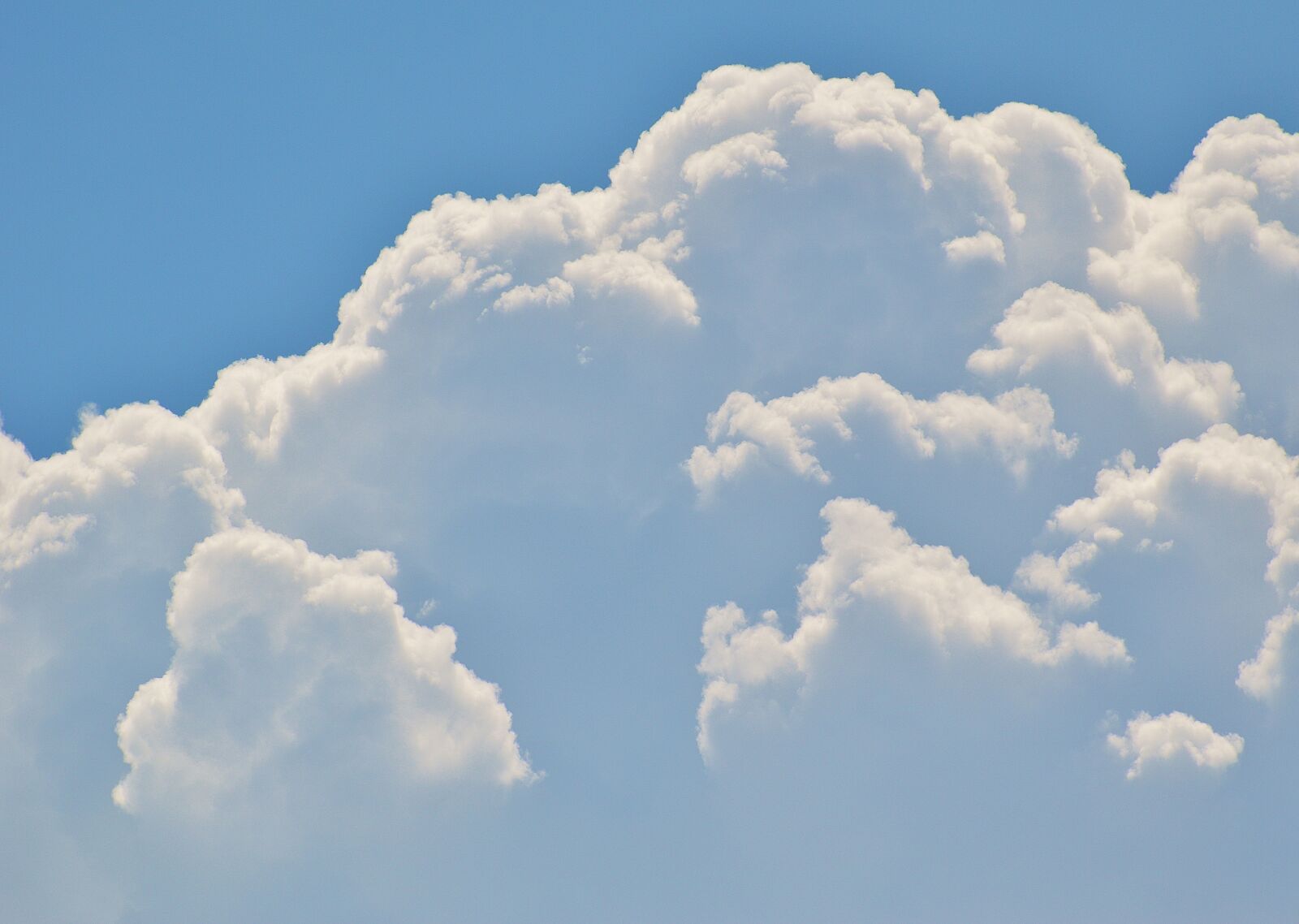 Nikon D3200 sample photo. Cumulus clouds, sky, white photography