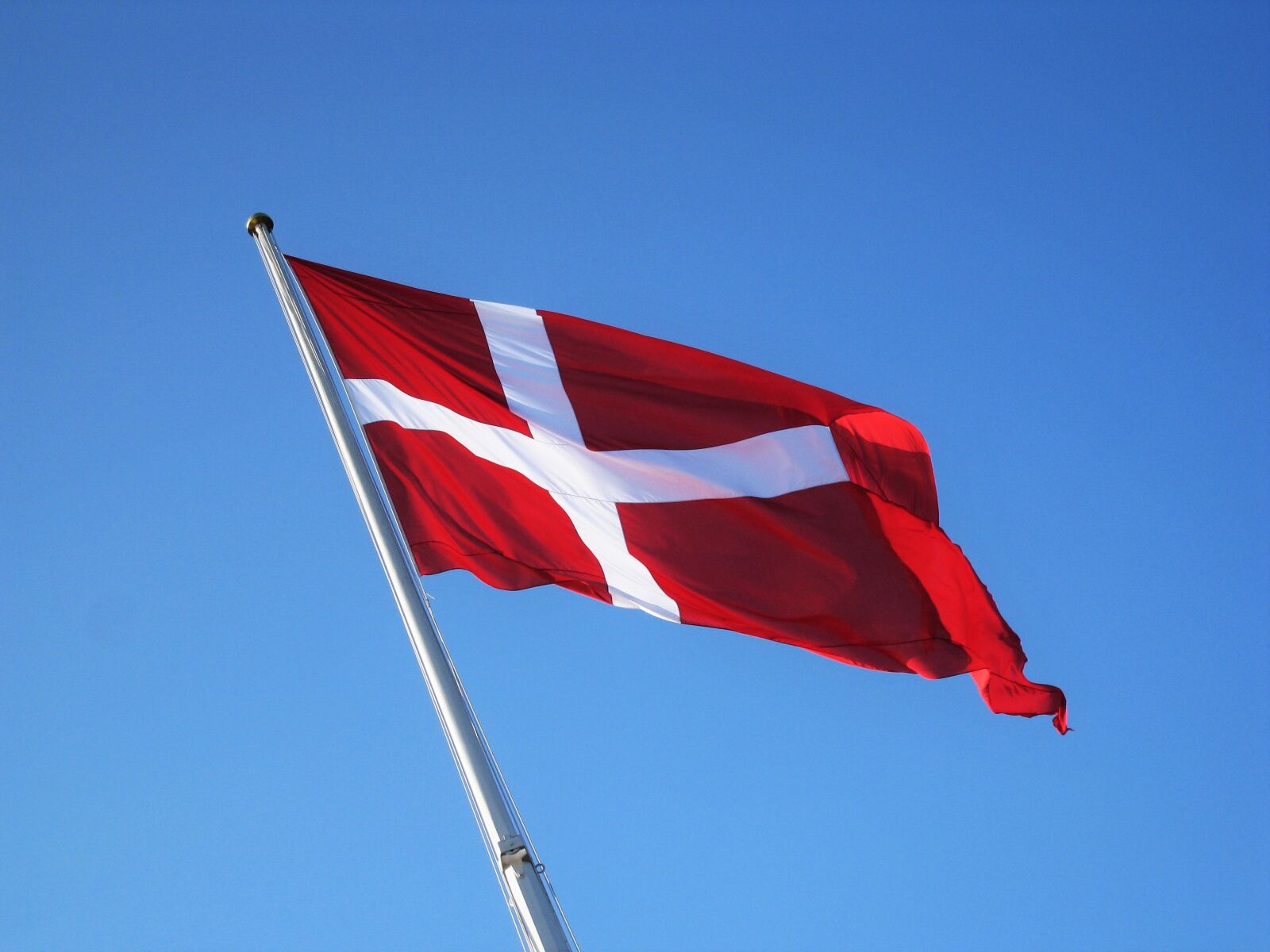 Canon DIGITAL IXUS 860 IS sample photo. Danish flag, denmark, danish photography