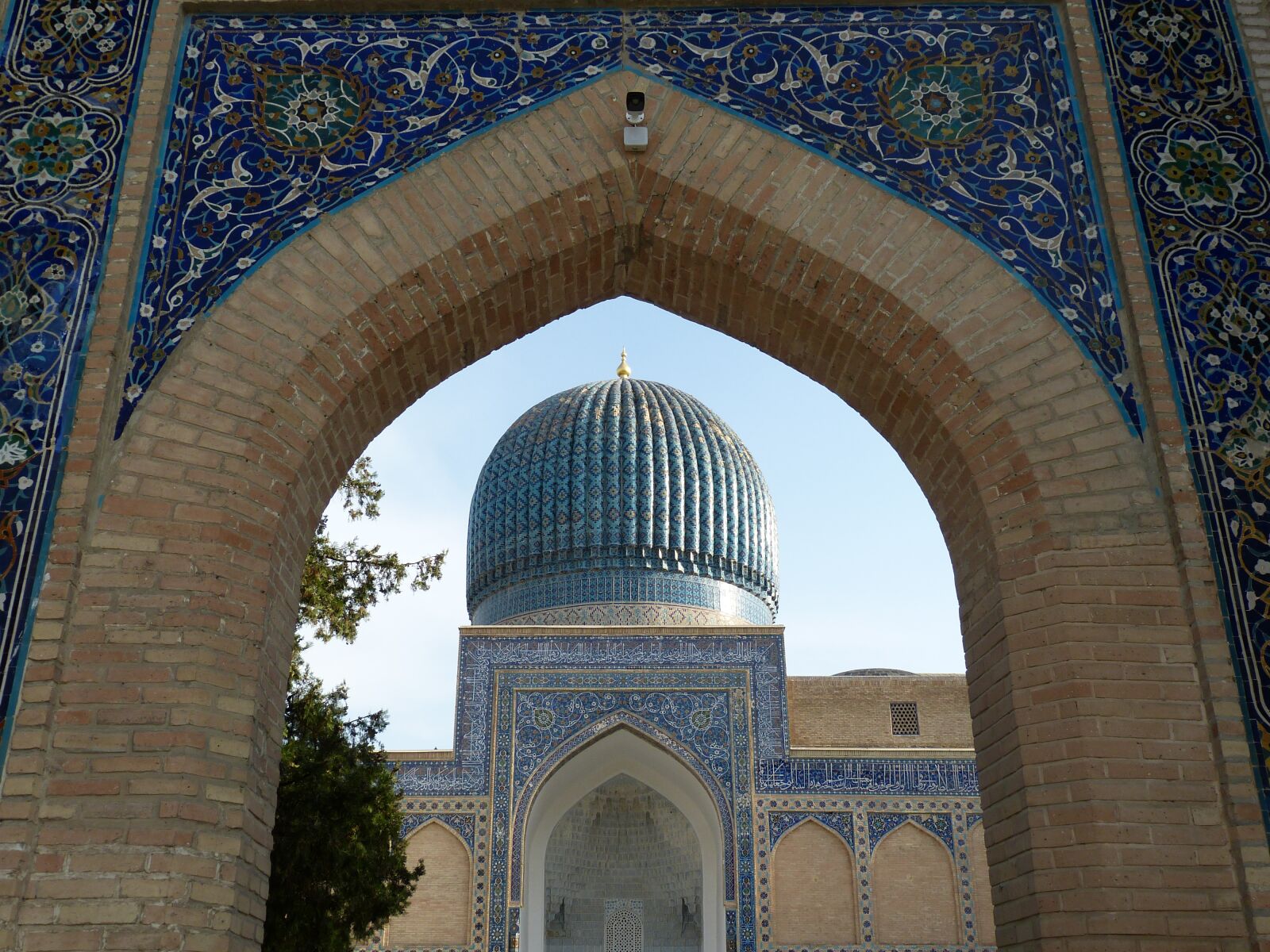 Panasonic Lumix DMC-FZ150 sample photo. Uzbekistan, samarkand, historically photography