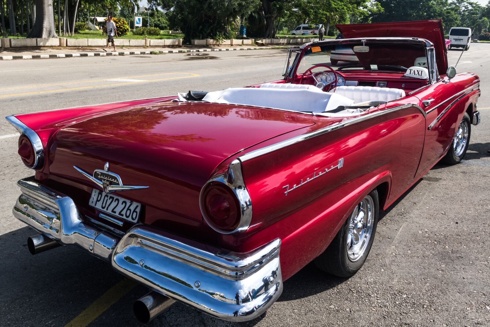 Canon EF-S 10-22mm F3.5-4.5 USM sample photo. Cuba, havana, plaza de photography