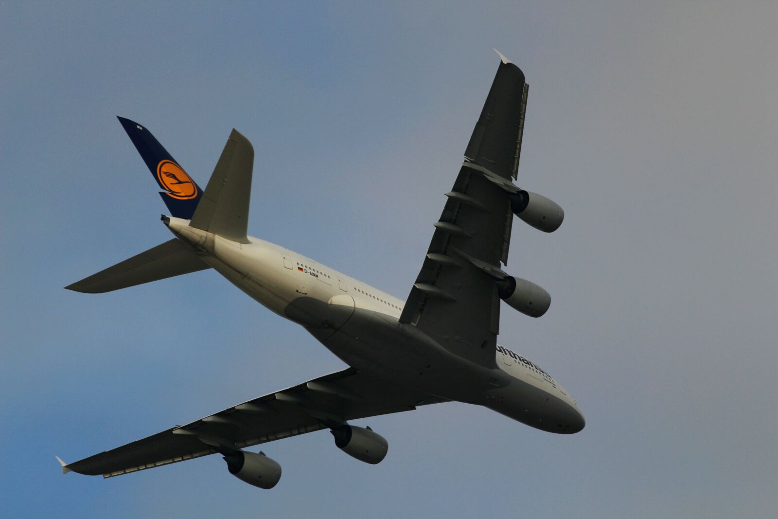 Canon EF 70-200mm F4L USM sample photo. Lufthansa, aircraft, travel photography