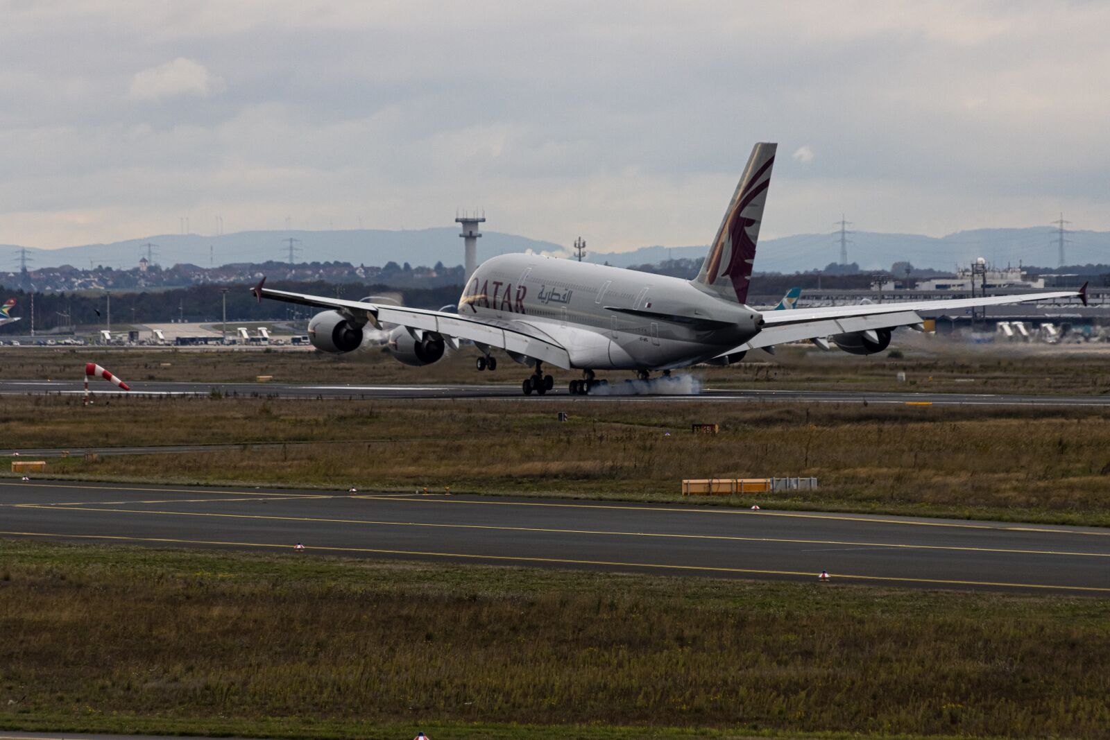 Canon EOS 90D sample photo. Airport, airplane, aircraft photography