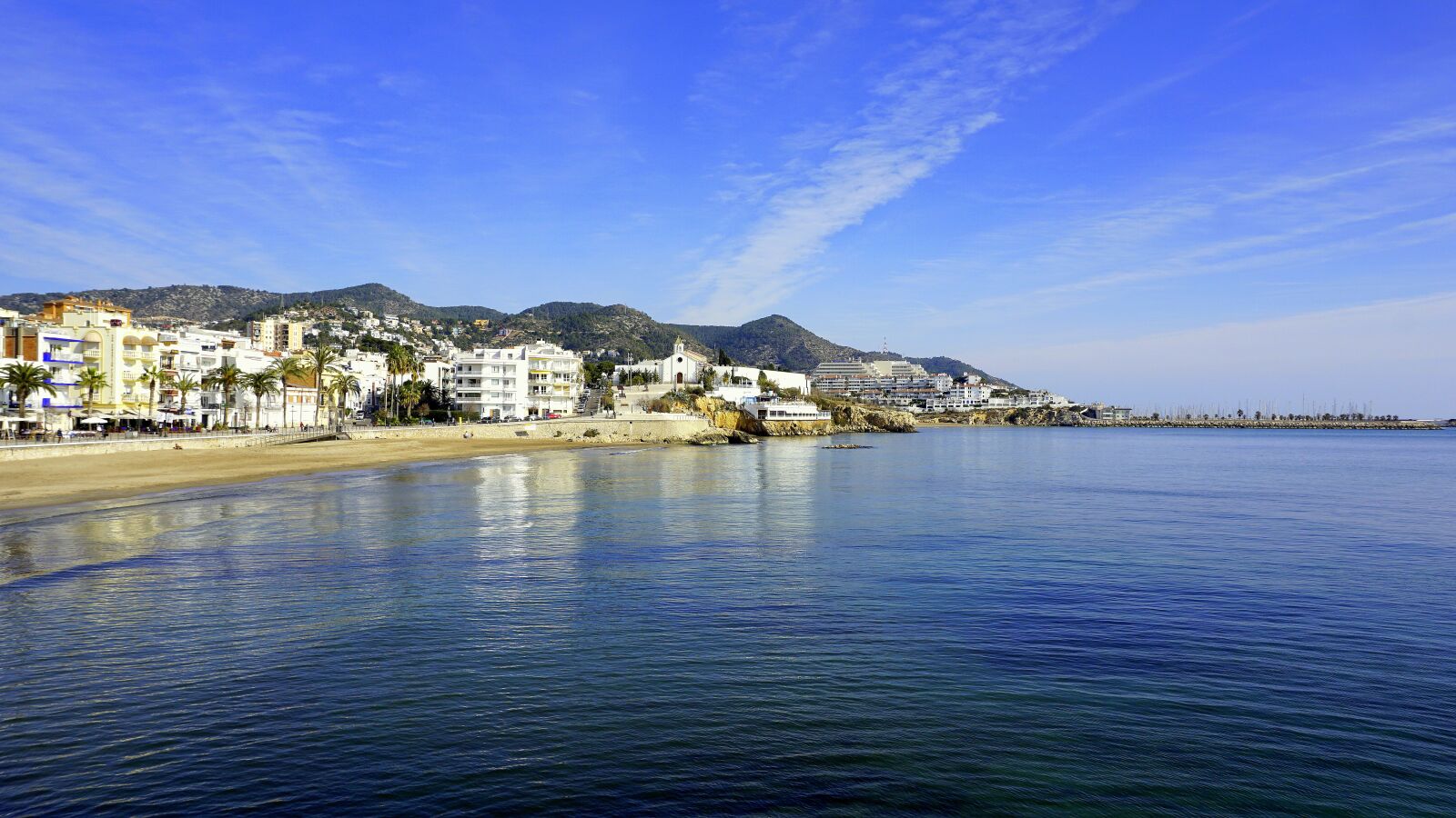 Sony a6000 sample photo. Sitges, beach, gold coast photography