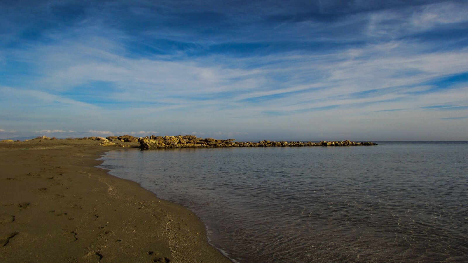 Canon PowerShot SX400 IS sample photo. Beach, empty, sand photography