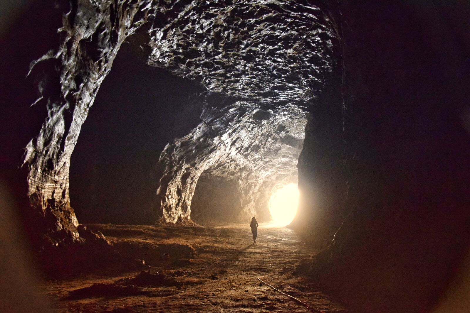 Nikon D5300 sample photo. Tuzluca, cave, salt photography