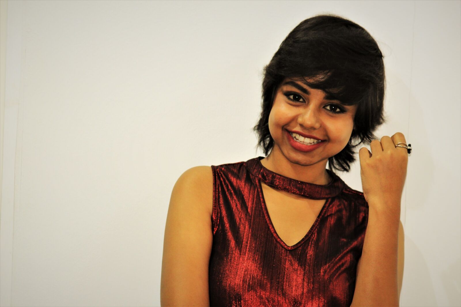 Canon EOS 1200D (EOS Rebel T5 / EOS Kiss X70 / EOS Hi) sample photo. Hair salon, indian model photography