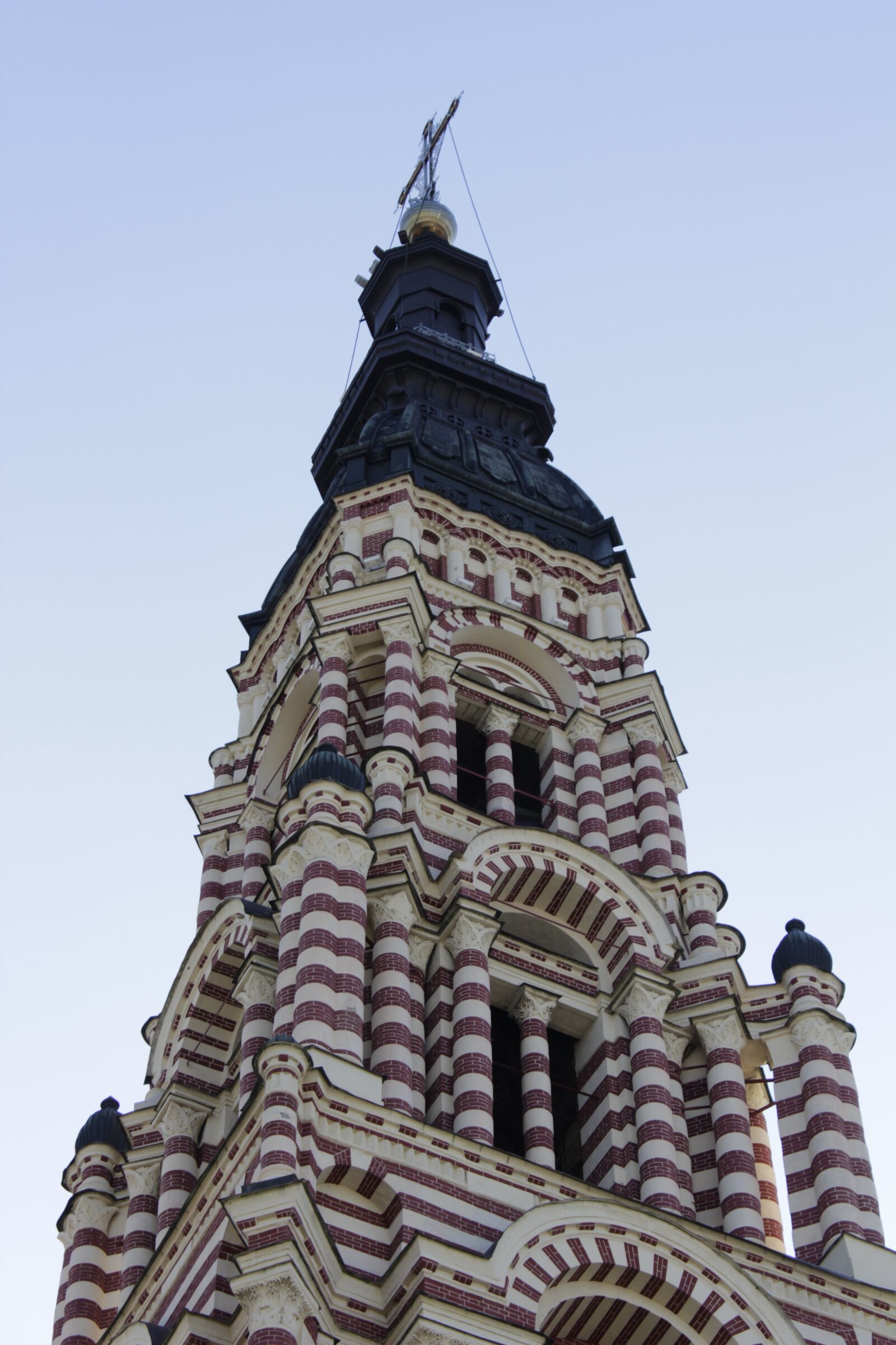 Canon EOS 1200D (EOS Rebel T5 / EOS Kiss X70 / EOS Hi) sample photo. City, church, architecture photography