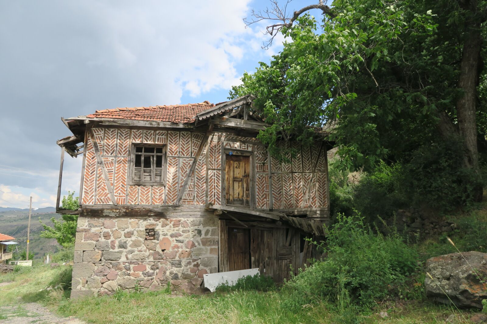 Canon PowerShot G7 X sample photo. Home, architecture, village photography