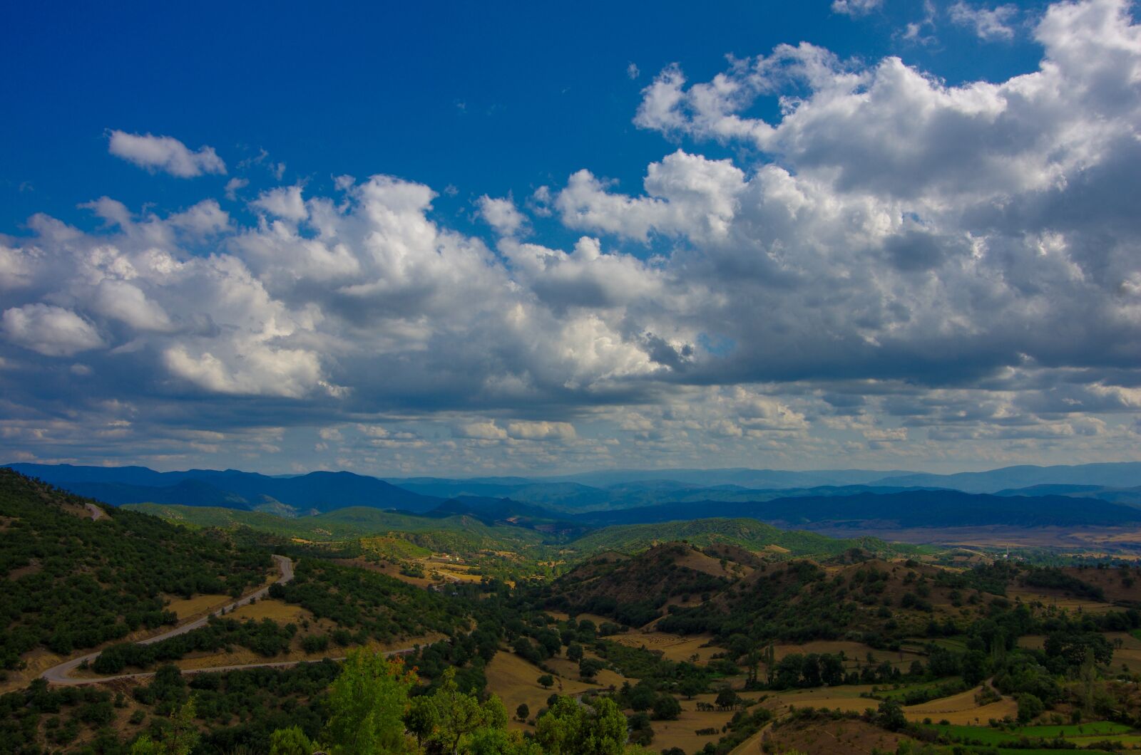 Pentax K-5 IIs sample photo. Landscape, clouds, nature photography