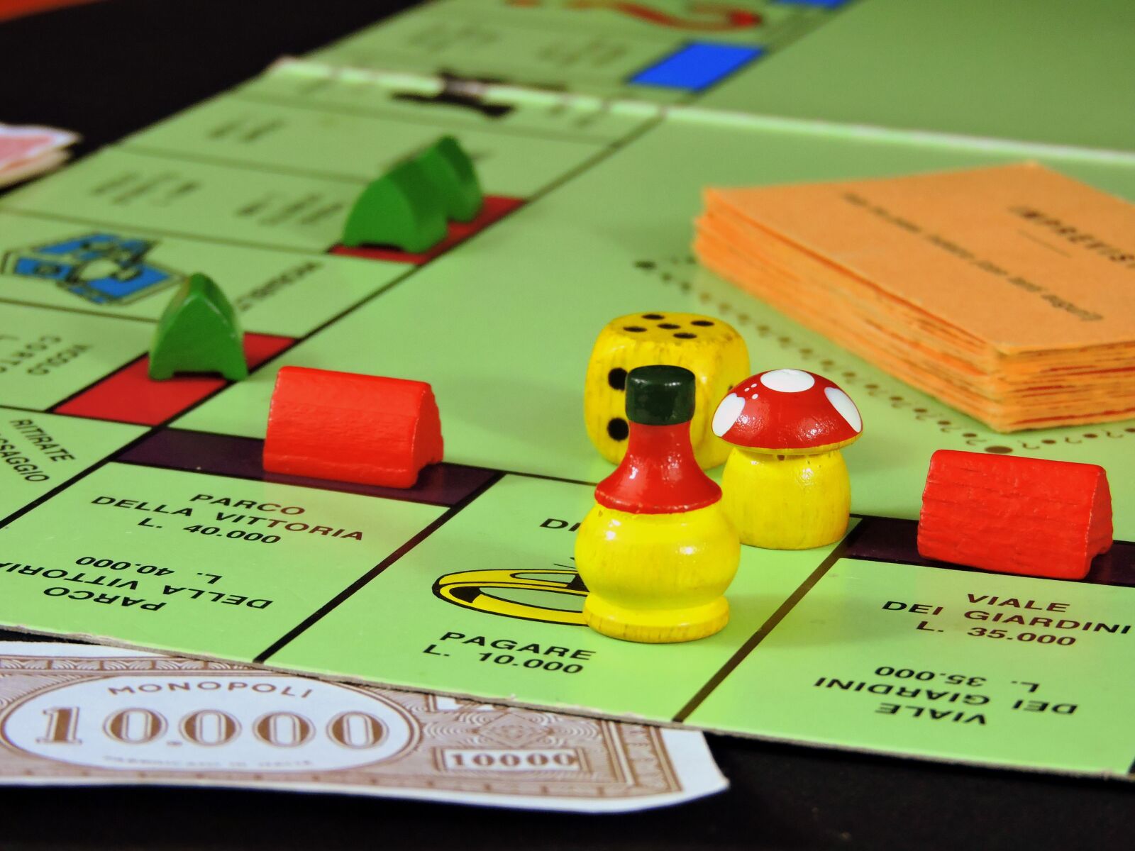 Nikon Coolpix P600 sample photo. Play, board game, monopoly photography