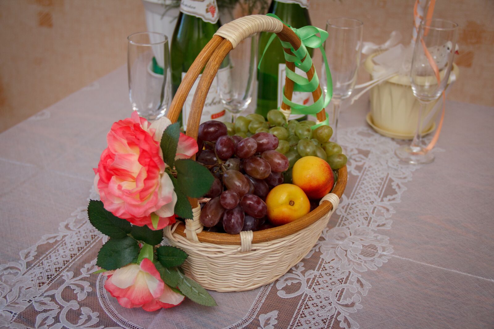 Canon EF-S 18-135mm F3.5-5.6 IS sample photo. Still life, food, cooking photography