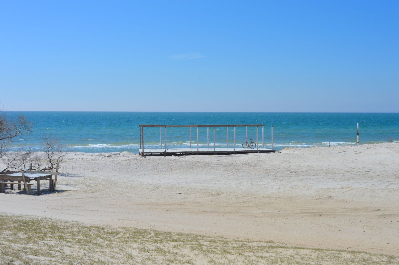 Nikon D3200 sample photo. Outdoors, empty, house photography