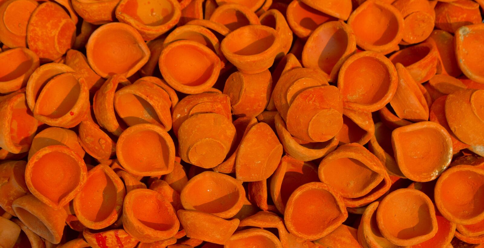Nikon D5600 sample photo. Earthen lamps, diyas, diwali photography