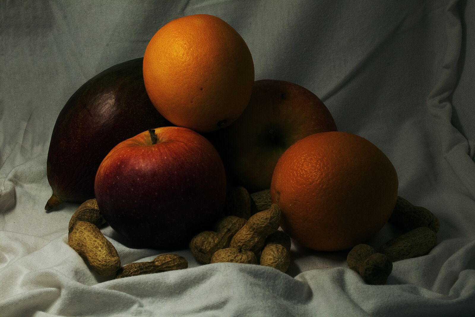 Canon EOS 1300D (EOS Rebel T6 / EOS Kiss X80) sample photo. Still life, apple, orange photography