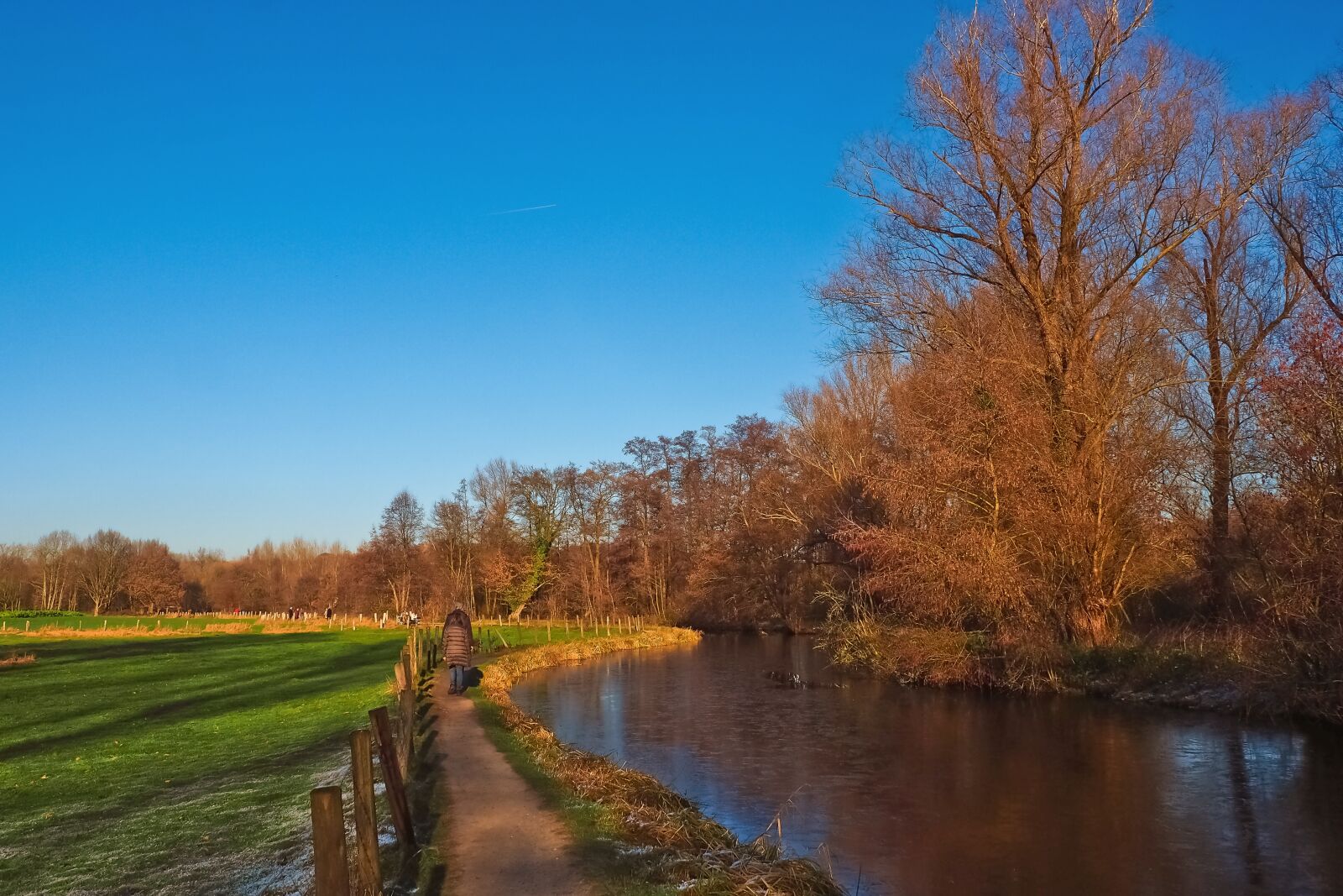 Olympus OM-D E-M10 sample photo. Landscape, channel, nature photography