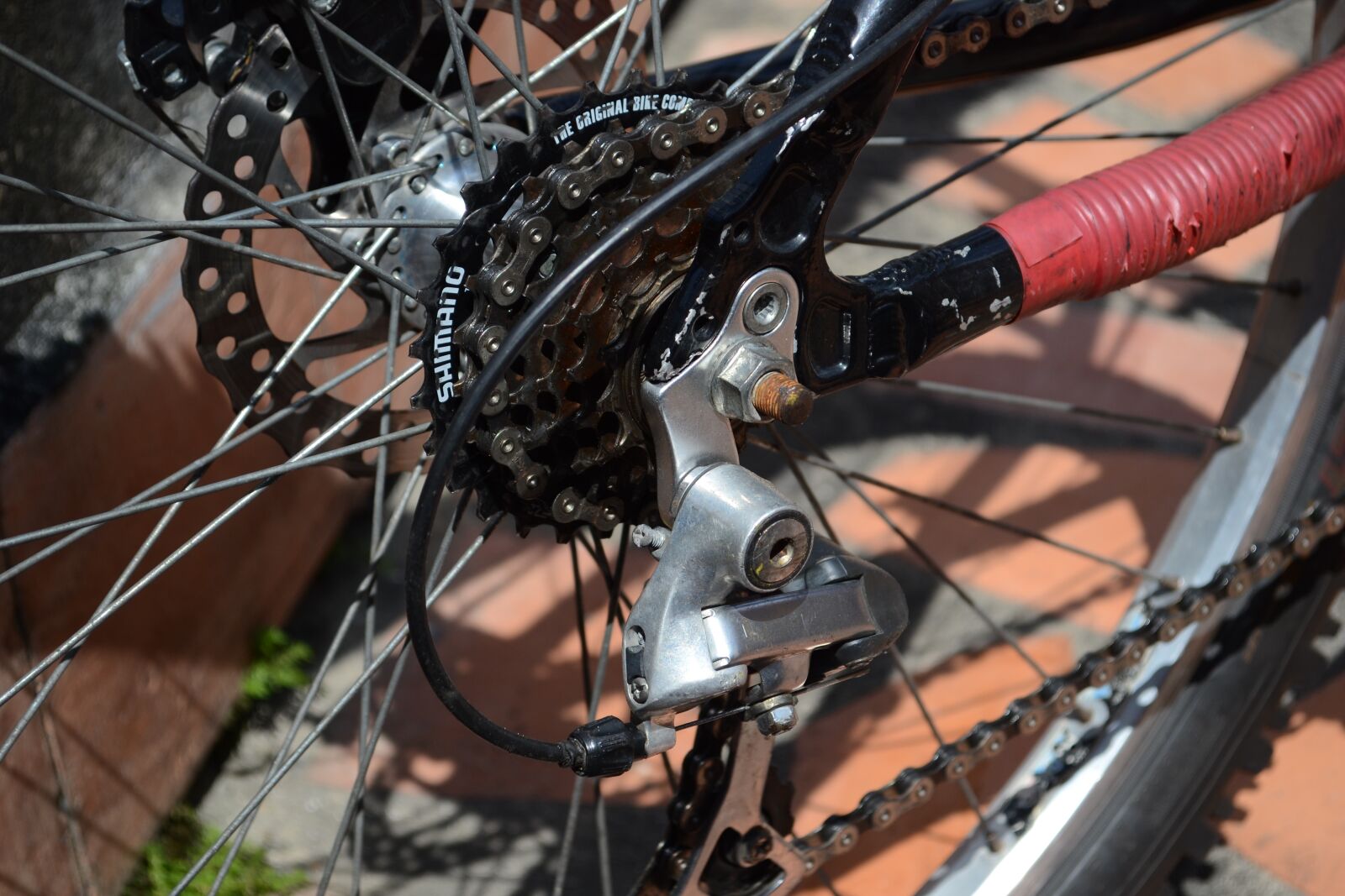 Nikon D3100 sample photo. Bicycle, crank, mtb photography