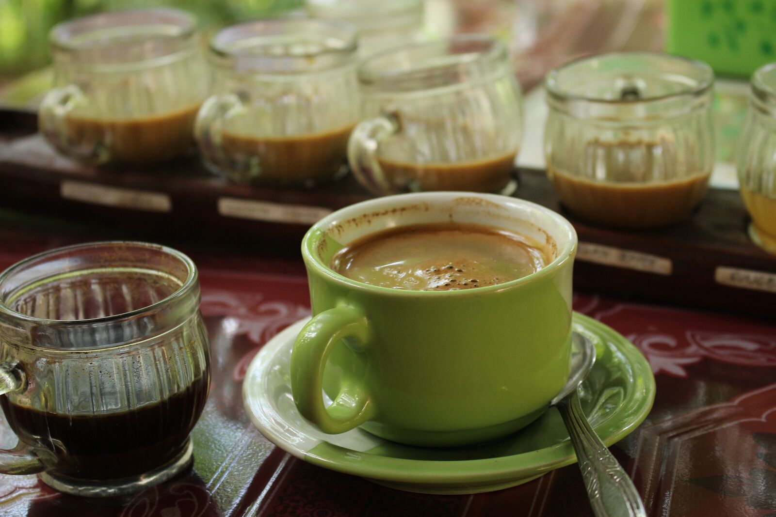 Canon EOS 100D (EOS Rebel SL1 / EOS Kiss X7) sample photo. Coffee, black, coffee beans photography