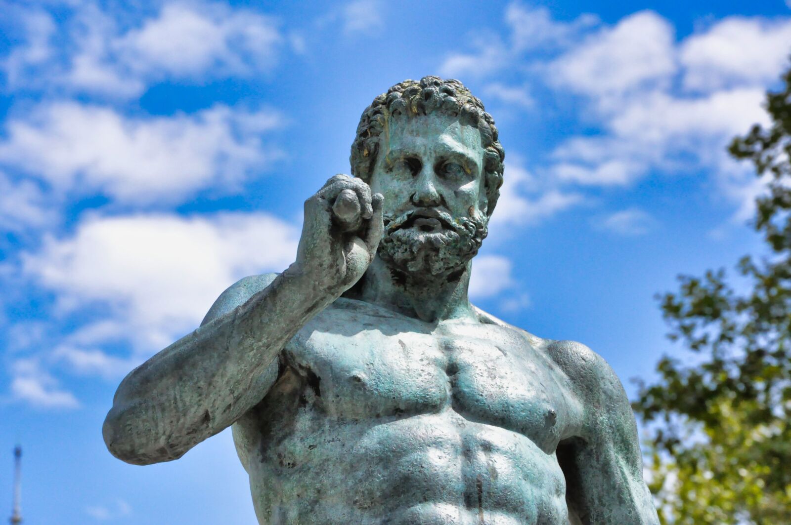 Nikon D90 sample photo. Statue, man, sculpture photography