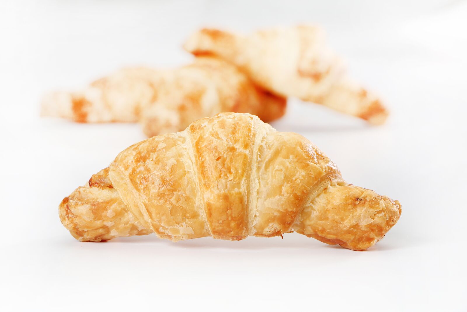 Canon EOS 1200D (EOS Rebel T5 / EOS Kiss X70 / EOS Hi) sample photo. Kitchen socket, croissant, baking photography