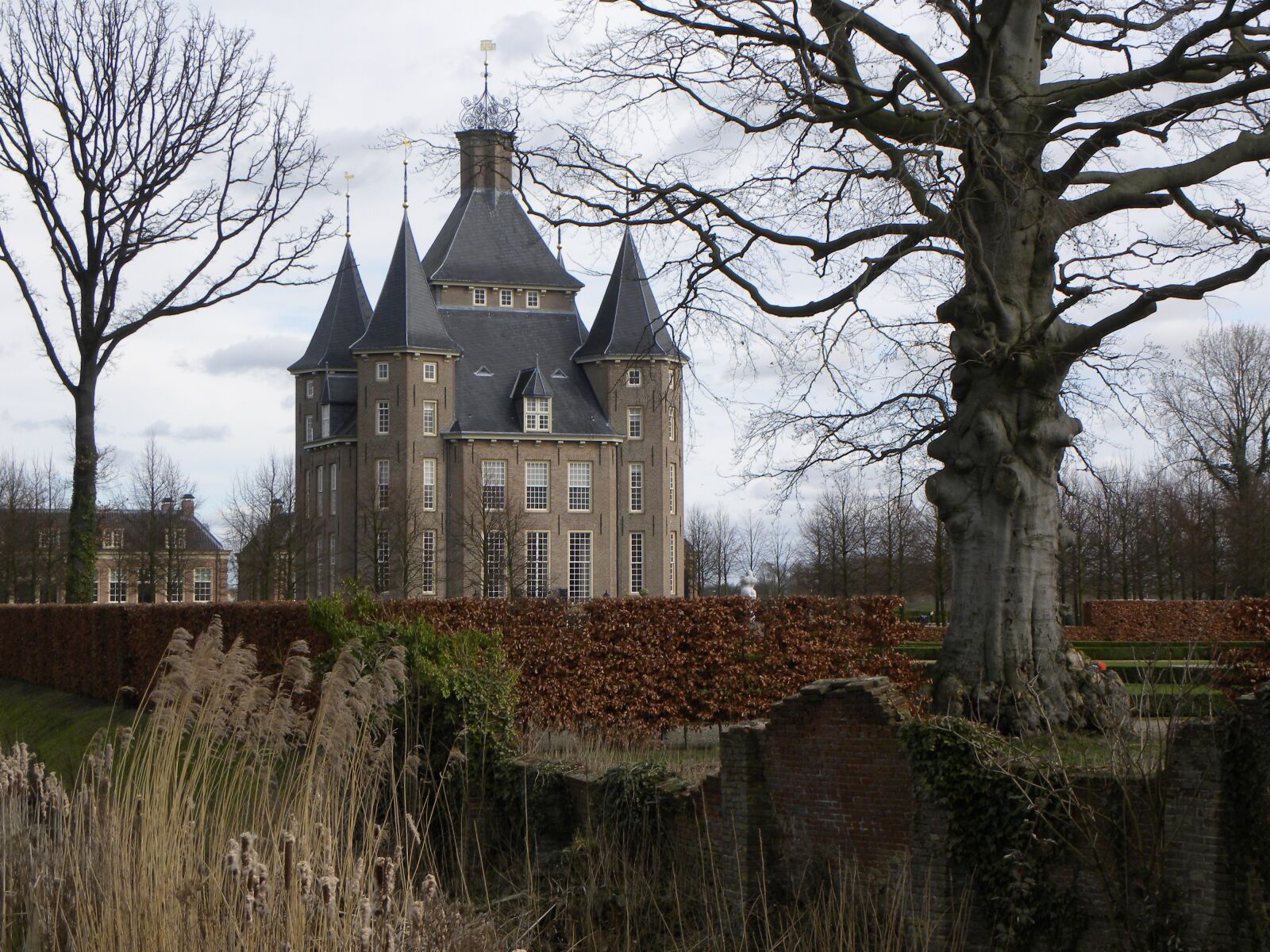 Nikon Coolpix P90 sample photo. Castle, country, heemstede photography
