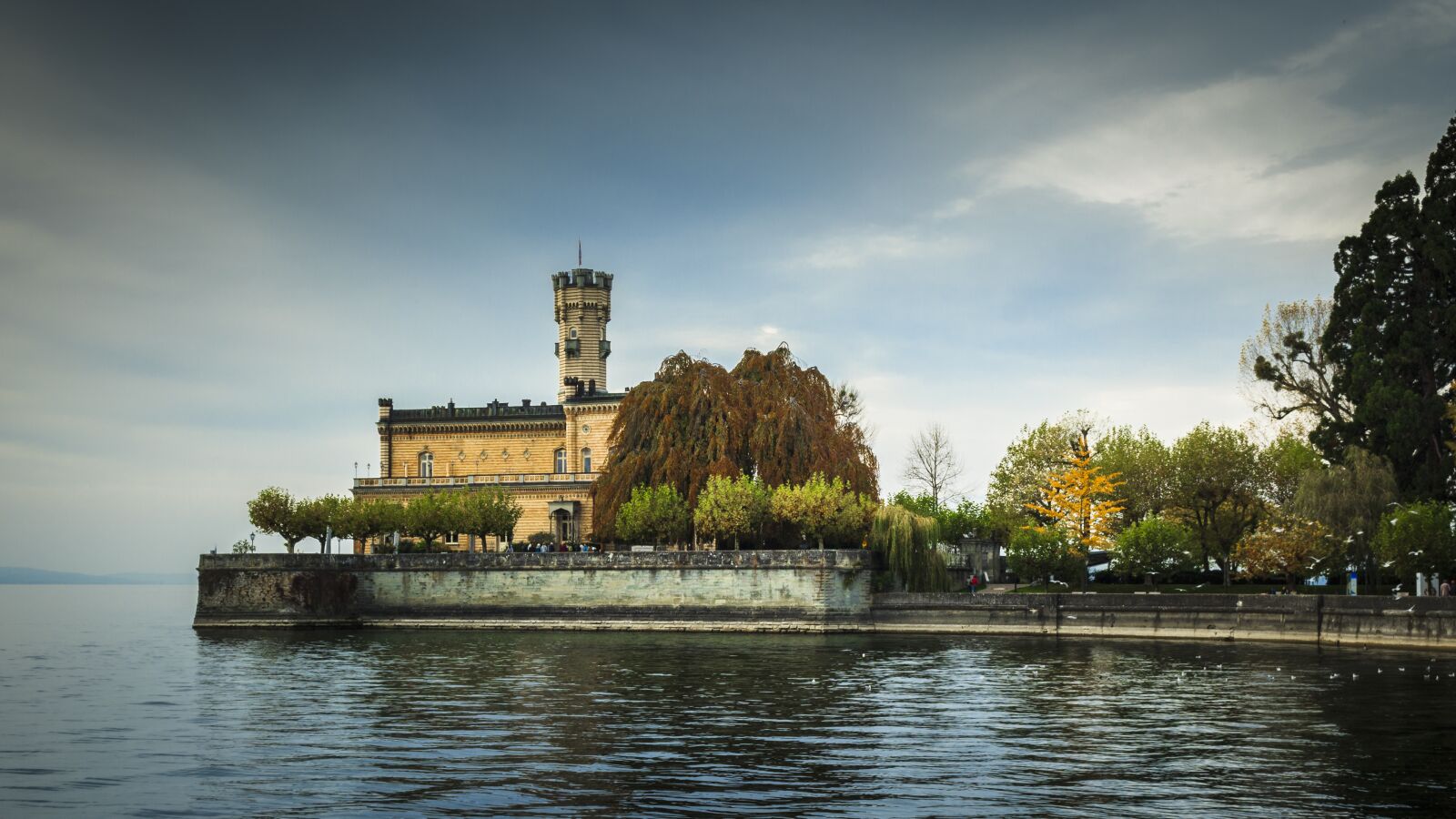 Canon EOS 650D (EOS Rebel T4i / EOS Kiss X6i) sample photo. Castle montfort, langenargen, lake photography