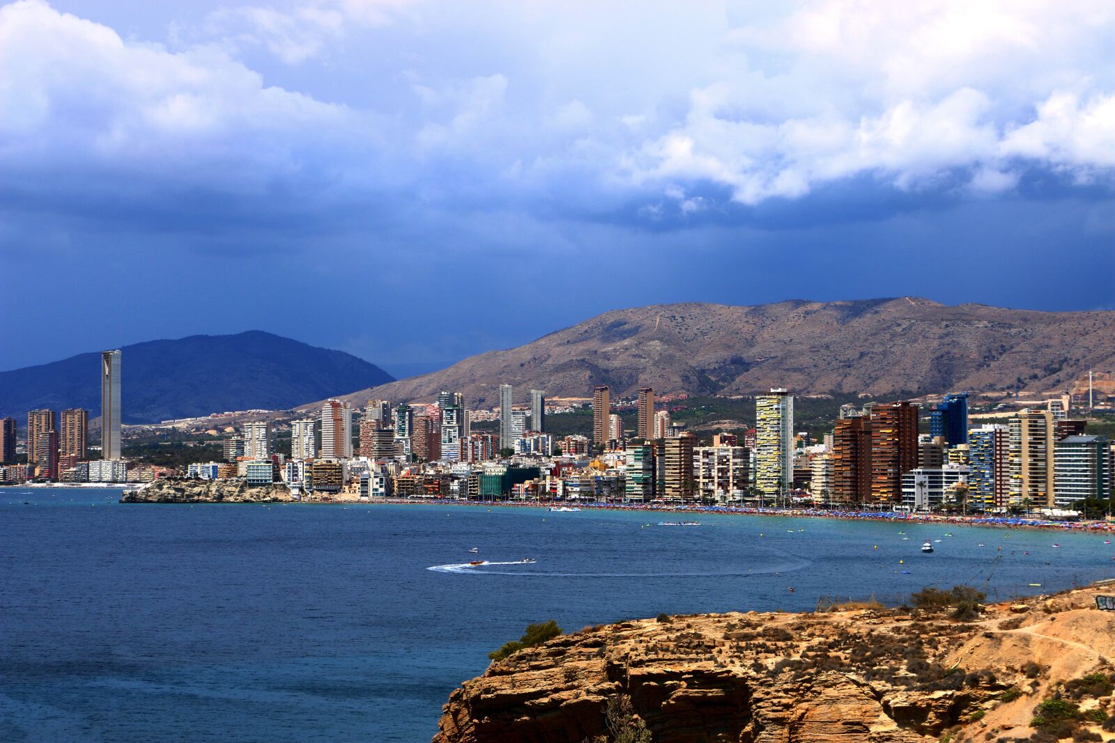 Canon EOS 70D sample photo. Benidorm, spain, beach photography