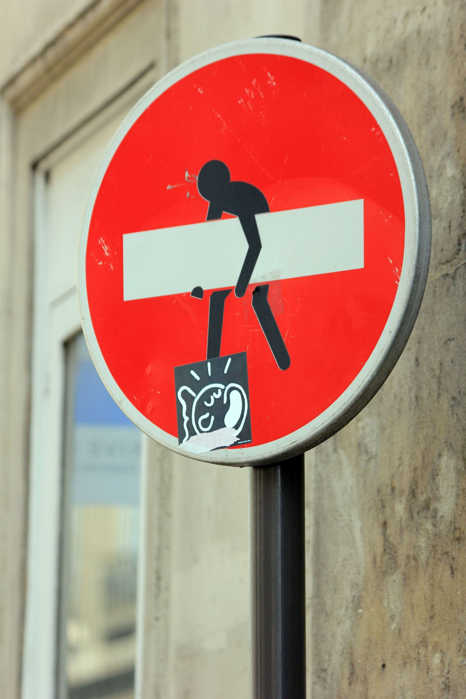 Canon EOS 550D (EOS Rebel T2i / EOS Kiss X4) sample photo. Sign, road, warning photography