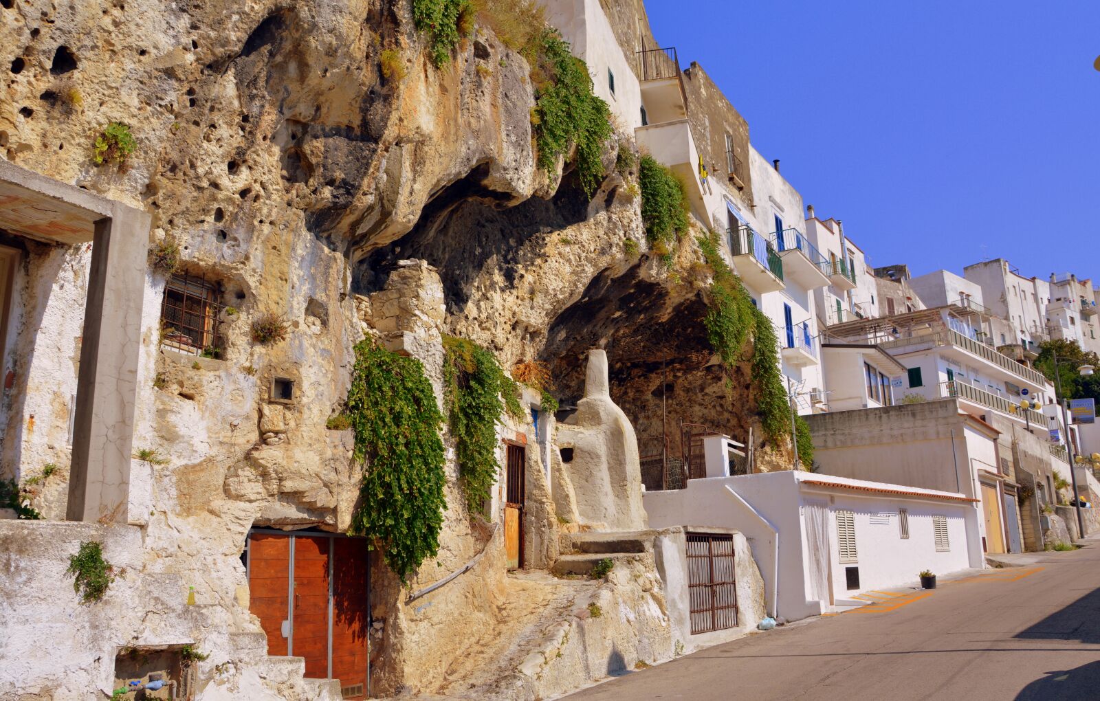 Nikon D7100 sample photo. Cave, houses, rock photography